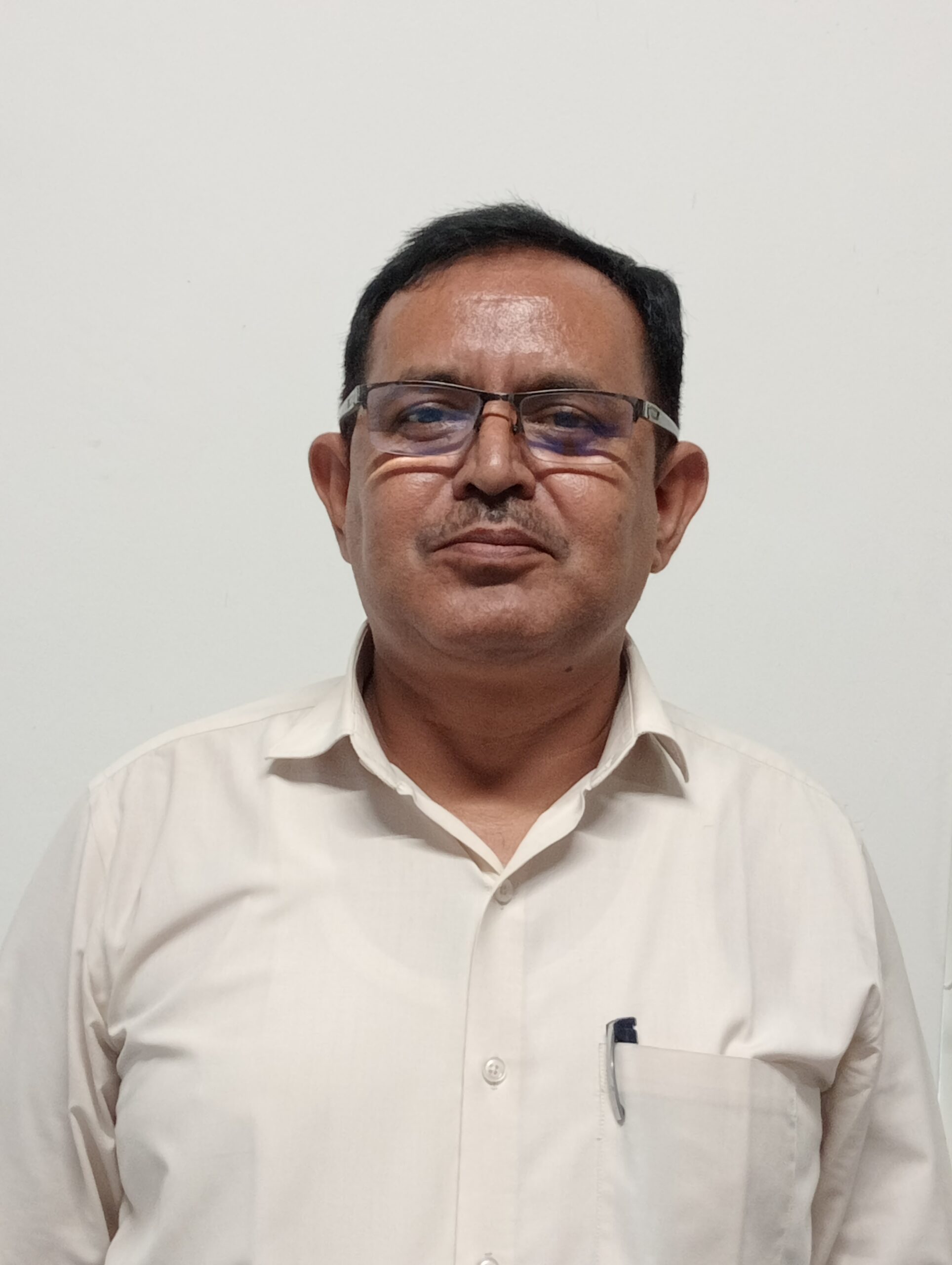 Mr. Badri Vishal Singh