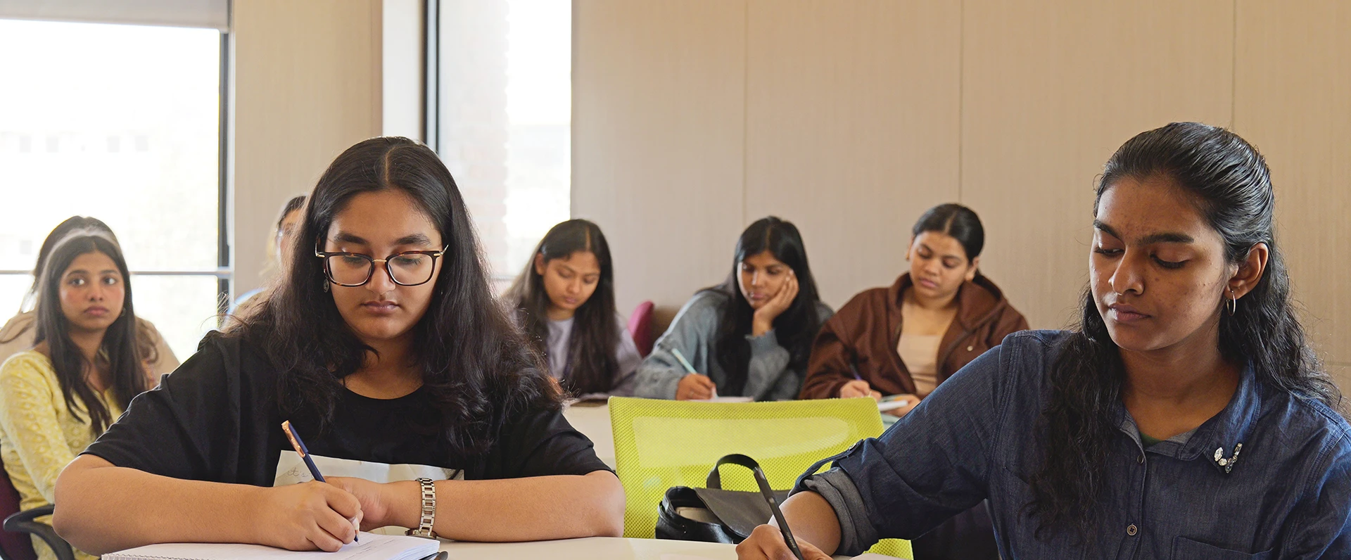 BA (Hons) Political Science and International Relations, Economics and Public Policy