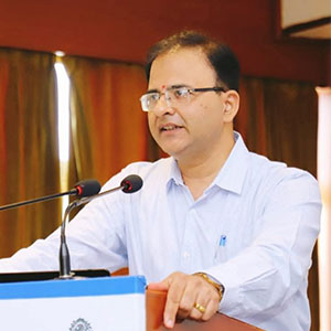 Prof. (Dr.) Kartik Dave