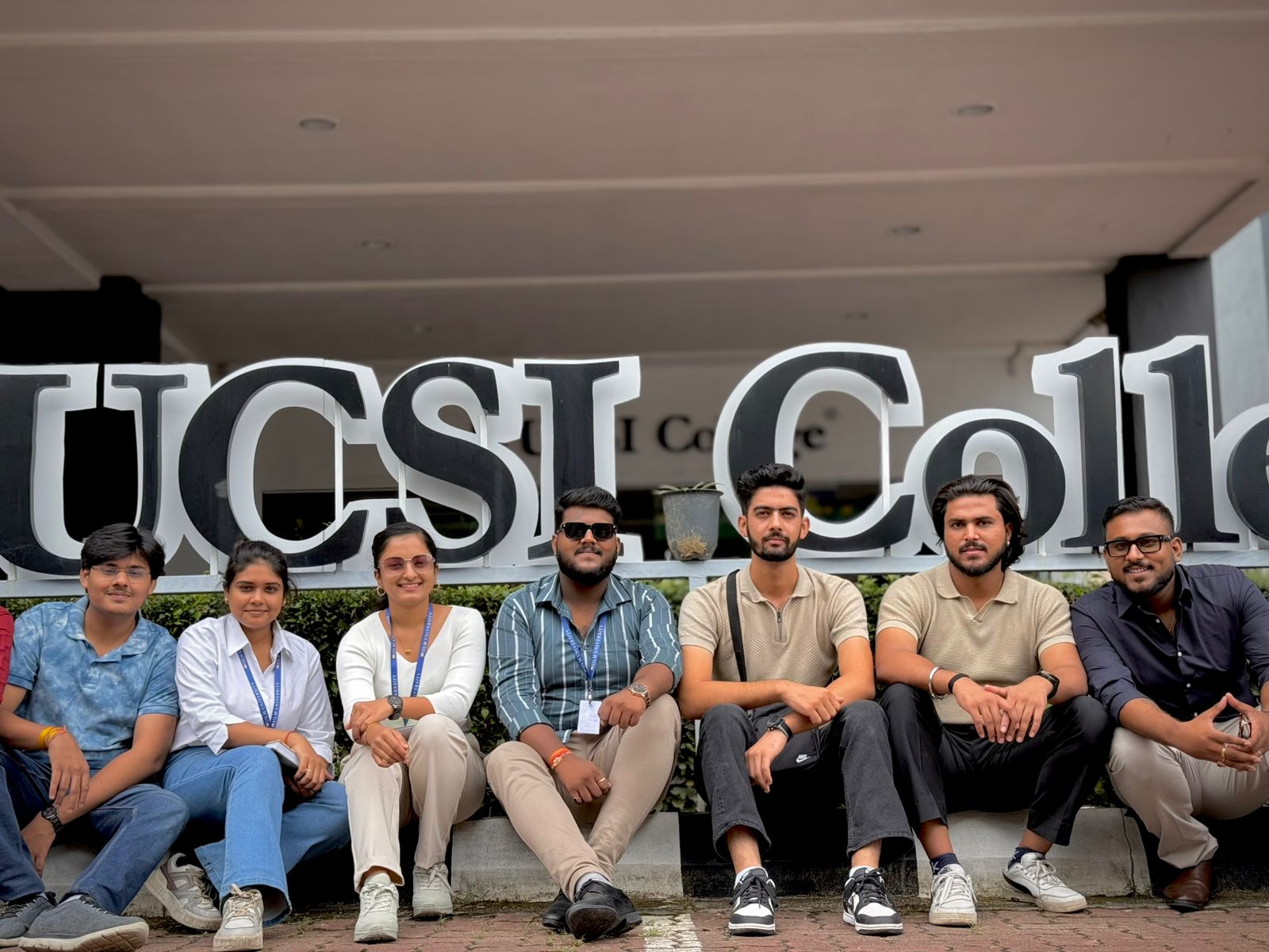 IILM cohort at an iconic Singapore location