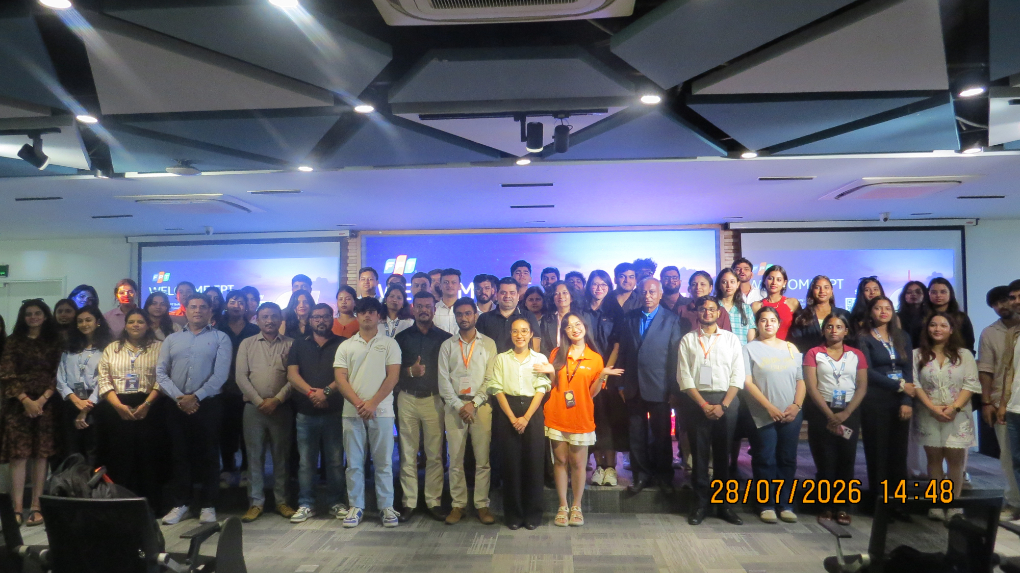 IILM cohort at an iconic Vietnam location