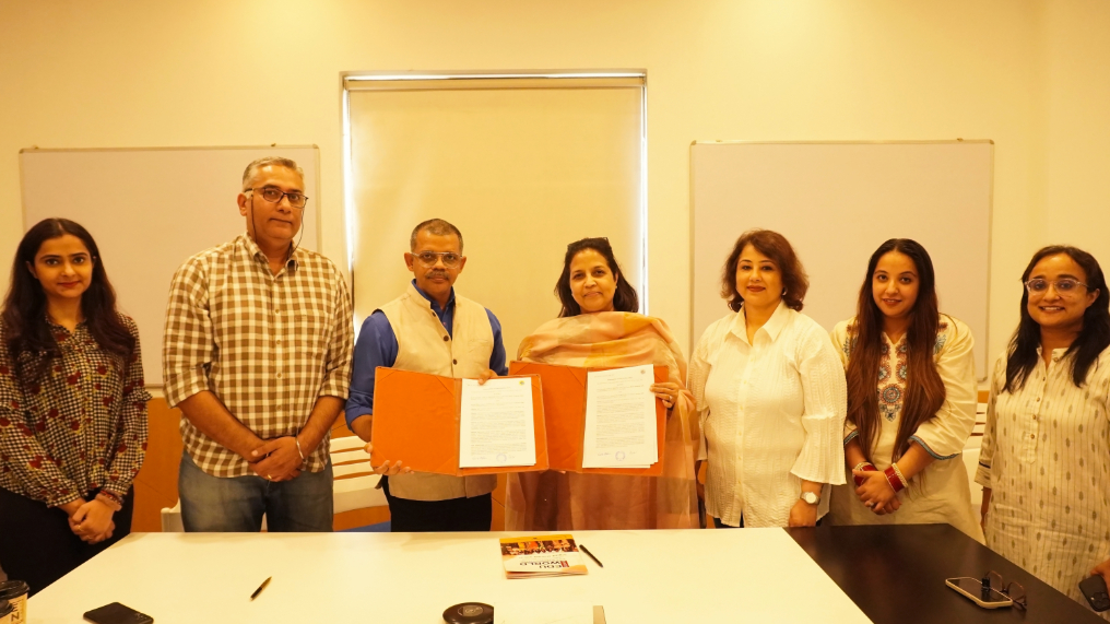 MoU Signing Ceremony: Ek Mutthi NGO